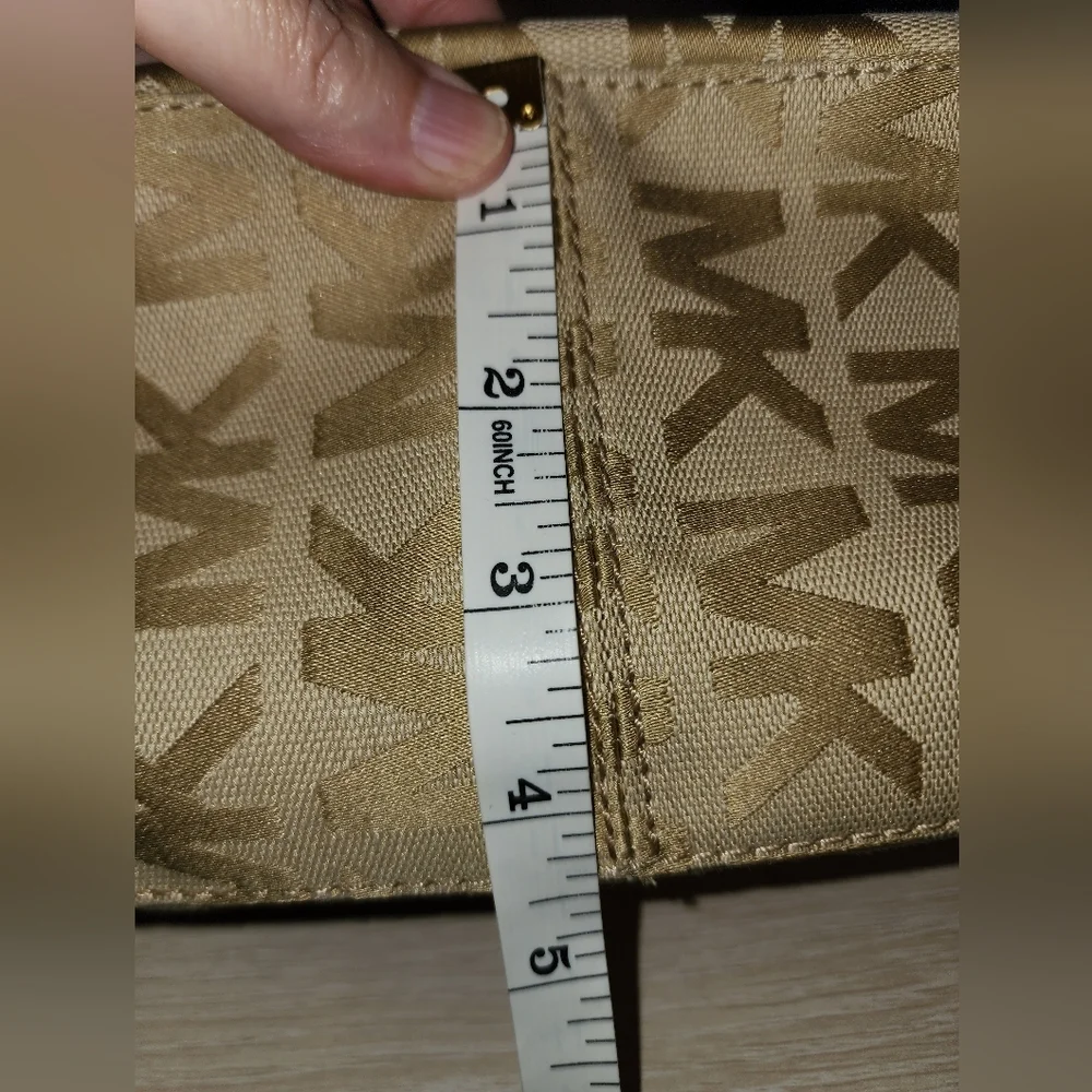 EUC Michael‎ Kors shoulder bag